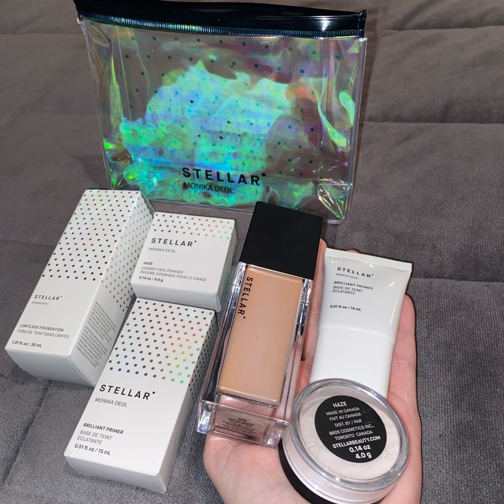 SOLD!!! EXTREMELY RARE STELLAR FOUNDATION KIT💄💋